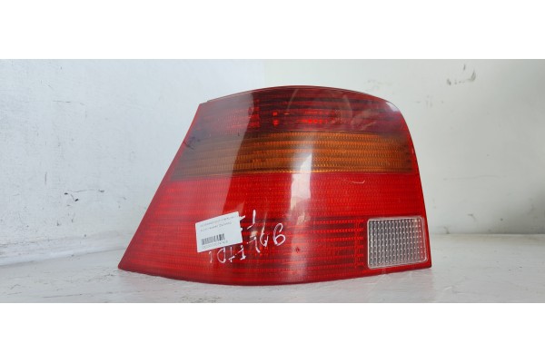 Recambio de piloto trasero izquierdo para volkswagen golf iv berlina (1j1) 1.9 tdi referencia OEM IAM   