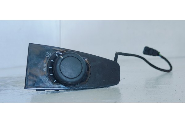 Recambio de mando climatizador para citroen c4 picasso 1.6hdi 112 fap referencia OEM IAM 9659796977  