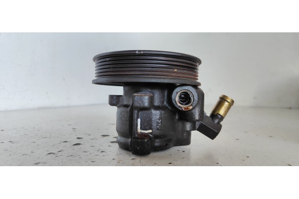 Recambio de bomba direccion para ford mondeo berlina/familiar (fd) 1.8 16v cat referencia OEM IAM 94BB3A733AA  