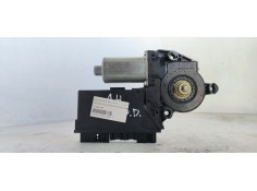 Recambio de motor elevalunas delantero derecho para audi a4 avant (8e) 2.0 tdi referencia OEM IAM 0130821764  