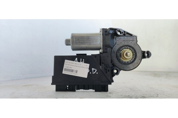 Recambio de motor elevalunas delantero derecho para audi a4 avant (8e) 2.0 tdi referencia OEM IAM 0130821764  