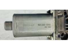 Recambio de motor elevalunas delantero derecho para audi a4 avant (8e) 2.0 tdi referencia OEM IAM 0130821764  