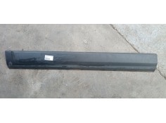 Recambio de faldon lateral para land rover discovery 4 2.7 td v6 cat referencia OEM IAM DGP000133  