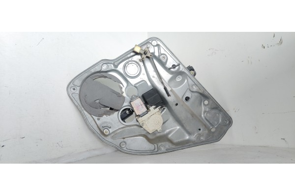 Recambio de elevalunas trasero derecho para volkswagen golf iv berlina (1j1) 1.9 tdi referencia OEM IAM   