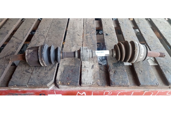 Recambio de transmision delantera izquierda para hyundai coupe (j2) 2.0 16v cat referencia OEM IAM 495012D512  