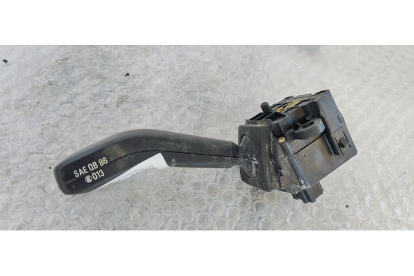 Recambio de mando intermitentes para bmw x3 (e83) 2.0 d referencia OEM IAM 8363662M  