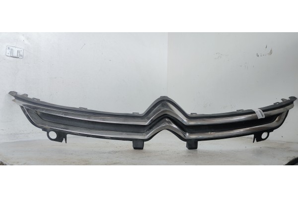 Recambio de rejilla delantera para citroen c4 grand picasso exclusive referencia OEM IAM   