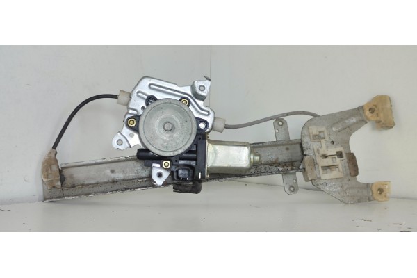 Recambio de elevalunas trasero izquierdo para nissan x-trail (t30) 2.2 dci diesel cat referencia OEM IAM 8073189913  