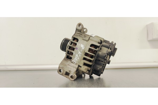 Recambio de alternador para mercedes-benz clase a (w169) 2.0i 136 [200] referencia OEM IAM A2661540902  