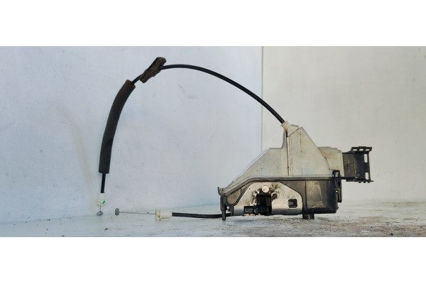 Recambio de cerradura puerta trasera izquierda para peugeot 3008 1.6hdi 115 fap referencia OEM IAM A048069  