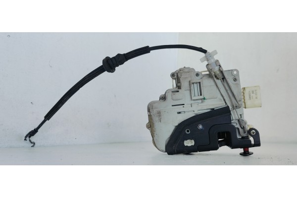 Recambio de cerradura puerta delantera izquierda para volkswagen passat berlina (3c2) edition referencia OEM IAM   