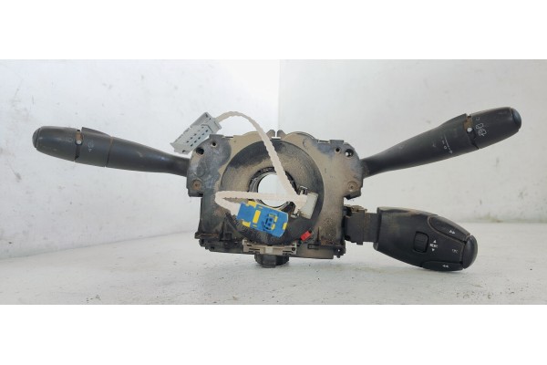 Recambio de mando multifuncion para peugeot partner kasten referencia OEM IAM 96662454XT  