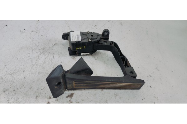 Recambio de pedal acelerador para hyundai ix35 break fase 1 referencia OEM IAM DH327272S000  