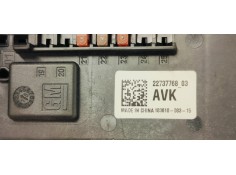Recambio de caja reles / fusibles para opel insignia berlina 2.0 cdti referencia OEM IAM 22737768  