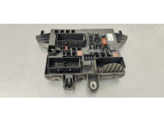 Recambio de caja reles / fusibles para opel insignia berlina 2.0 cdti referencia OEM IAM 22737768  