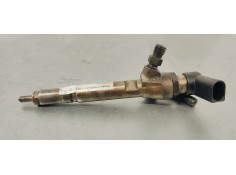 Recambio de inyector para renault scenic ii 1.5dci 105 referencia OEM IAM 8200380253  