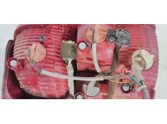 Recambio de piloto trasero izquierdo para kia carnival ii 2.9 crdi lx referencia OEM IAM   