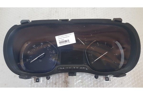 Recambio de cuadro instrumentos para opel vivaro furgón 2.0 cdti 123 fap referencia OEM IAM 9831168880  