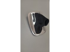 Recambio de guarnecidos palanca cambio para opel insignia sports tourer 2.0 16v cdti referencia OEM IAM 112102449  