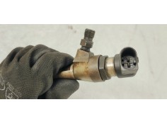 Recambio de inyector para renault scenic ii 1.5dci 105 referencia OEM IAM 8200380253  