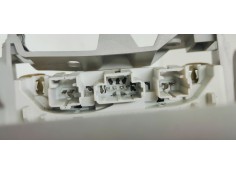Recambio de luz interior para peugeot 407 st sport referencia OEM IAM 9636696877  