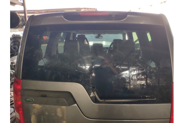 Recambio de porton trasero para land rover discovery v6 td se referencia OEM IAM   