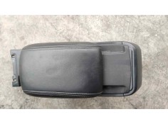 Recambio de apoyabrazos central para subaru forester 2.0 diesel cat referencia OEM IAM   