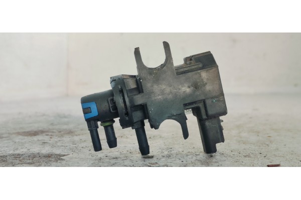 Recambio de valvula aire adicional para citroen c4 grand picasso 2.0hdi 150 fap referencia OEM IAM 9808206880  