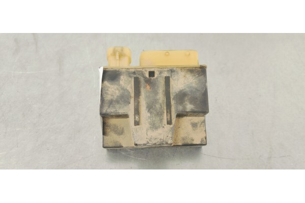 Recambio de caja precalentamiento para citroen c3 picasso 1.6 hdi 92 fap referencia OEM IAM 9652021180  