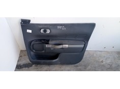 GUARNECIDO PUERTA DELANTERA DERECHA 