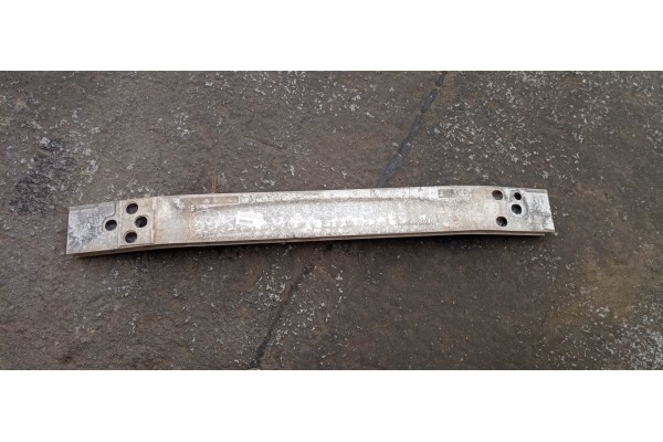 Recambio de refuerzo paragolpes delantero para lexus is200 (ds2/is2) 220d referencia OEM IAM   