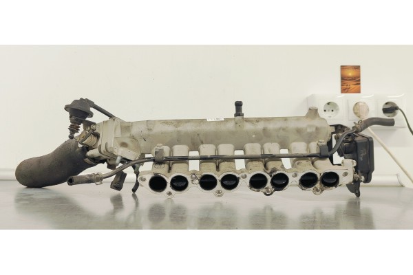 Recambio de colector admision para hyundai i30 1.6 crdi 115 referencia OEM IAM 283202A400  