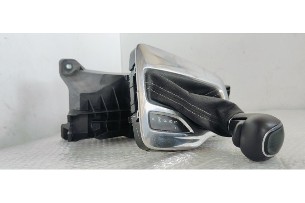 Recambio de palanca cambio para opel insignia berlina 1.6 cdti 136 fap referencia OEM IAM 39030121  