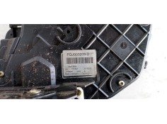 Recambio de cerradura puerta delantera derecha para land rover discovery 2.7 td v6 cat referencia OEM IAM FQJ000203  