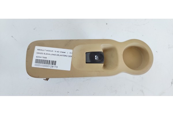 Recambio de mando elevalunas delantero derecho para renault modus 1.5 dci diesel referencia OEM IAM 8200417838  