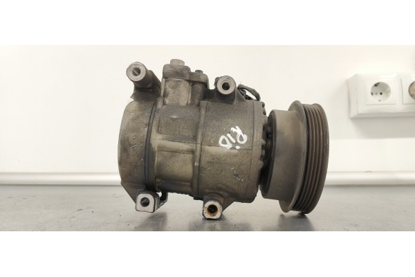 Recambio de compresor aire acondicionado para kia rio referencia OEM IAM 1127024500  