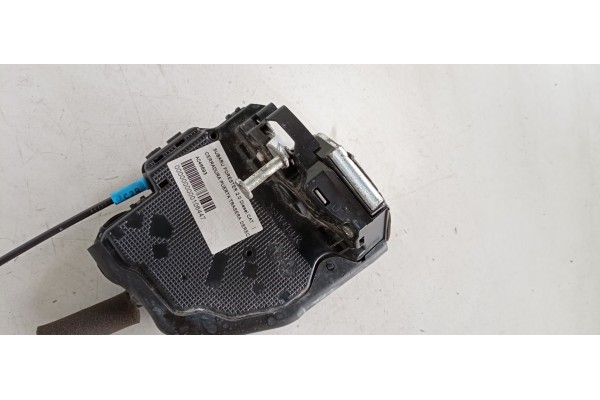 Recambio de cerradura puerta trasera derecha para subaru forester 2.0 diesel cat referencia OEM IAM A046693  