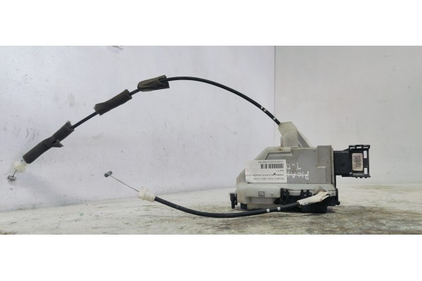 Recambio de cerradura puerta trasera derecha para peugeot 3008 1.6hdi 112 fap referencia OEM IAM A04111  