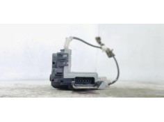 Recambio de cerradura puerta trasera derecha para peugeot 3008 1.6hdi 112 fap referencia OEM IAM A04111  