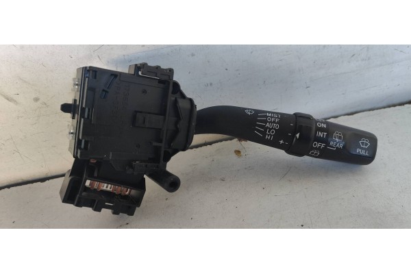 Recambio de mando limpia para toyota avensis berlina (t25) 1.8 16v cat referencia OEM IAM 173654LH  