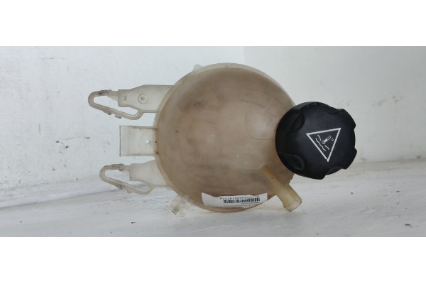 Recambio de deposito expansion para peugeot 207 1.6 16v hdi referencia OEM IAM 9652621280  