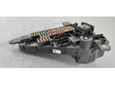Recambio de caja reles / fusibles para bmw serie 6 cabrio (e64) 635d referencia OEM IAM 913883001  