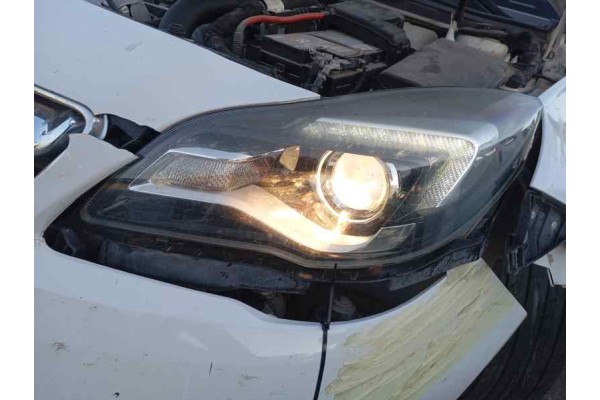 Recambio de faro izquierdo para opel insignia berlina selective referencia OEM IAM 1EL01116511  
