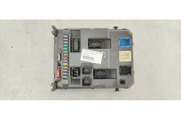 Recambio de caja reles / fusibles para citroen c3 picasso 1.6 hdi 92 fap referencia OEM IAM 9666952080  