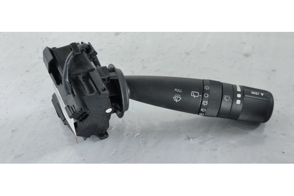 Recambio de mando limpia para jeep gr. cherokee (wh) 3.0 crd laredo referencia OEM IAM 05143310AB  