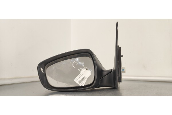 Recambio de retrovisor izquierdo para hyundai i30 (gd) style referencia OEM IAM E4023404  