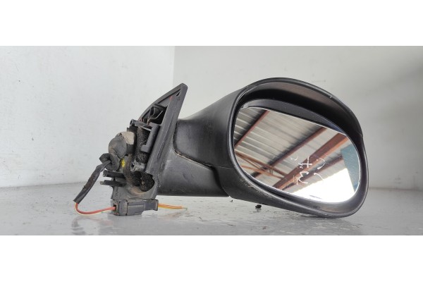 Recambio de retrovisor derecho para citroen c3 1.4 hdi referencia OEM IAM   