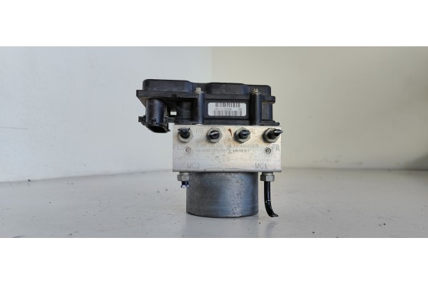 Recambio de abs para mitsubishi colt berlina 3 (cz) 1.5 di-d cat referencia OEM IAM 0265800403  