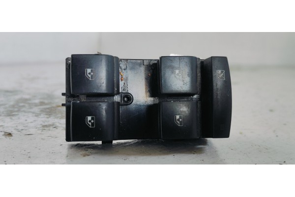 Recambio de mando elevalunas delantero izquierdo para chevrolet cruze 1.6 i 113 referencia OEM IAM 13305295  