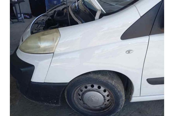 Recambio de aleta delantera izquierda para citroen jumpy 1.6 hdi 90 referencia OEM IAM   